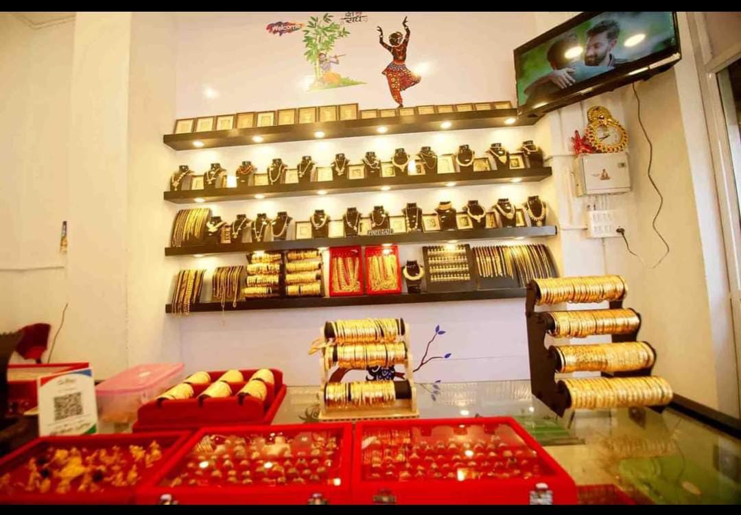 AP പഞ്ചലോഹം Jewellery Perumbillissery