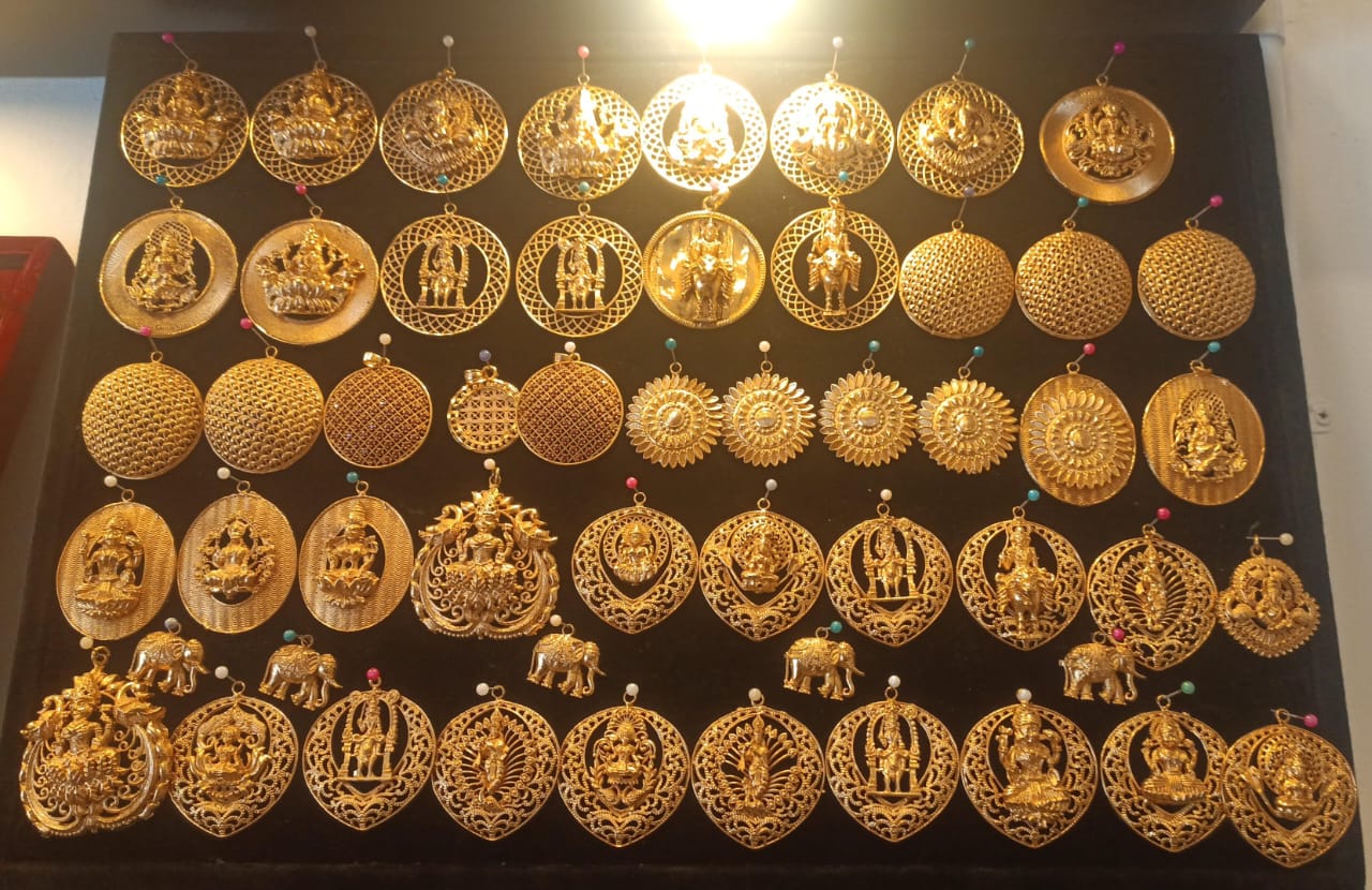 AP പഞ്ചലോഹം Jewellery Perumbillissery